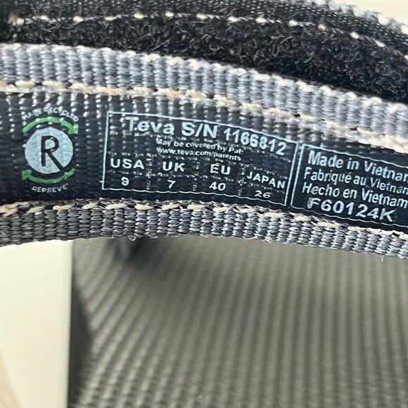 Teva platform sandals black grey pattern 9 NWOT - Picture 13 of 14